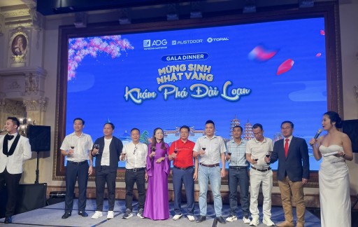 Bùng nổ cảm xúc đêm Gala Dinner tại Đài Loan - Mừng sinh nhật vàng cùng Austdoor